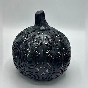 Halloween Black Swirl Pumpkin